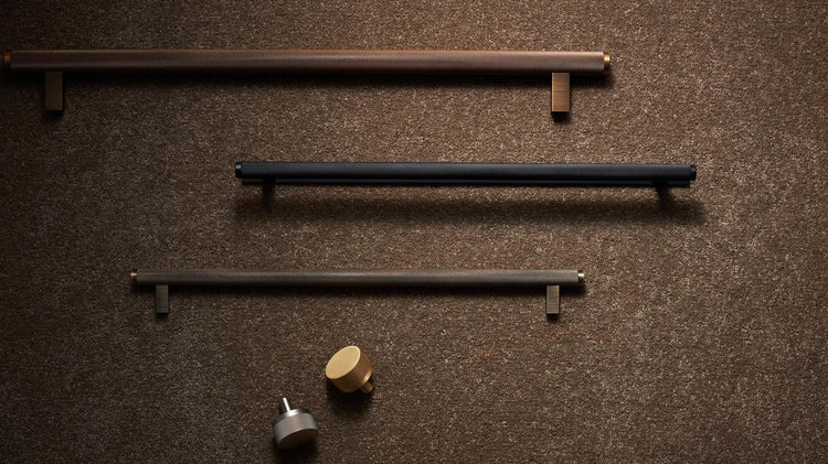 Momo Belgravia Handles