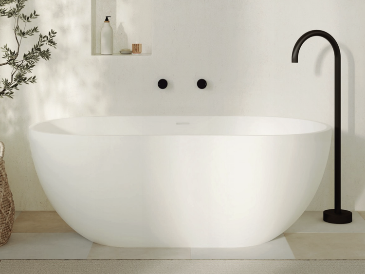 Fienza Nero in Matte White