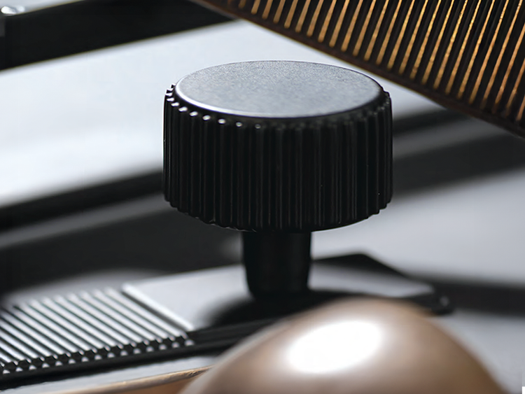 Momo Barrington in Matte Black