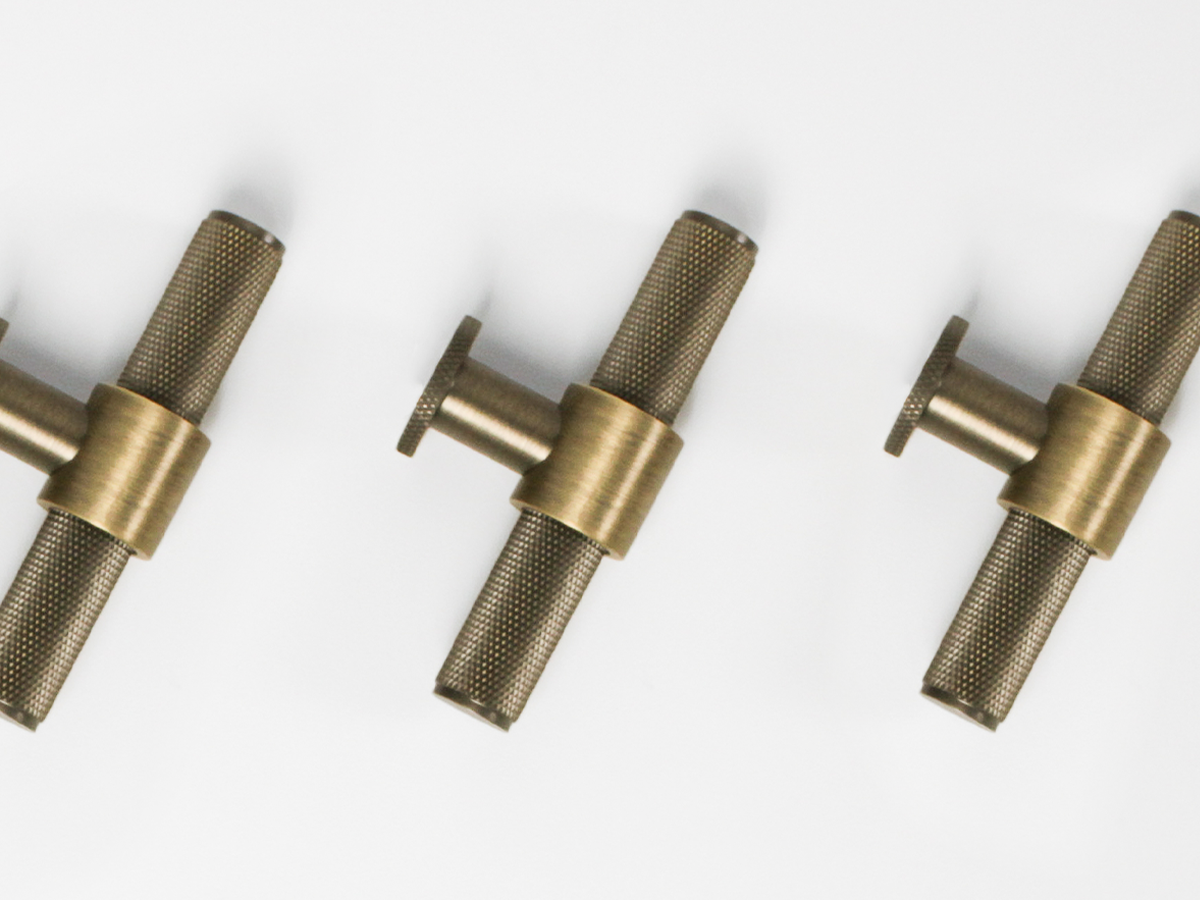 Momo Belgravia in Dark Brushed Brass