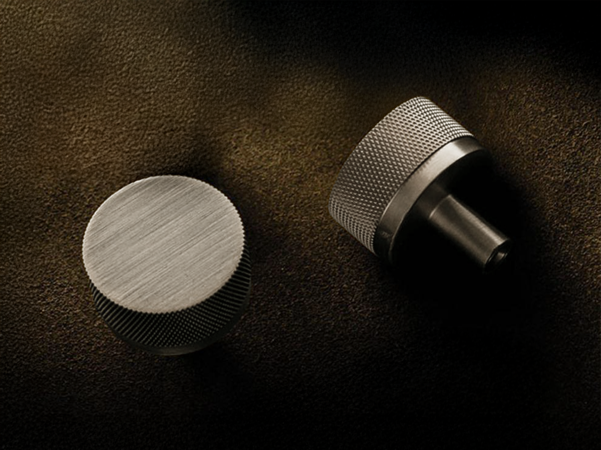 Momo Bellevue in Dull Brushed Nickel