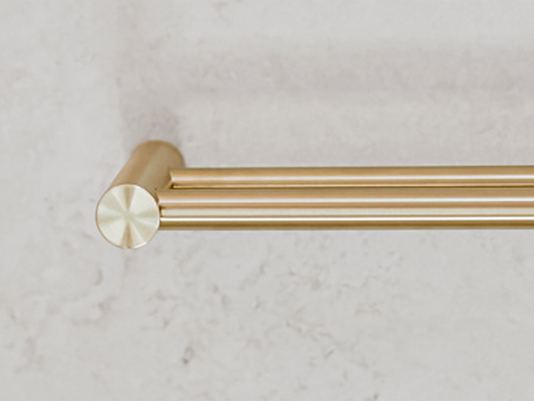 Nero New Mecca in Brushed Gold