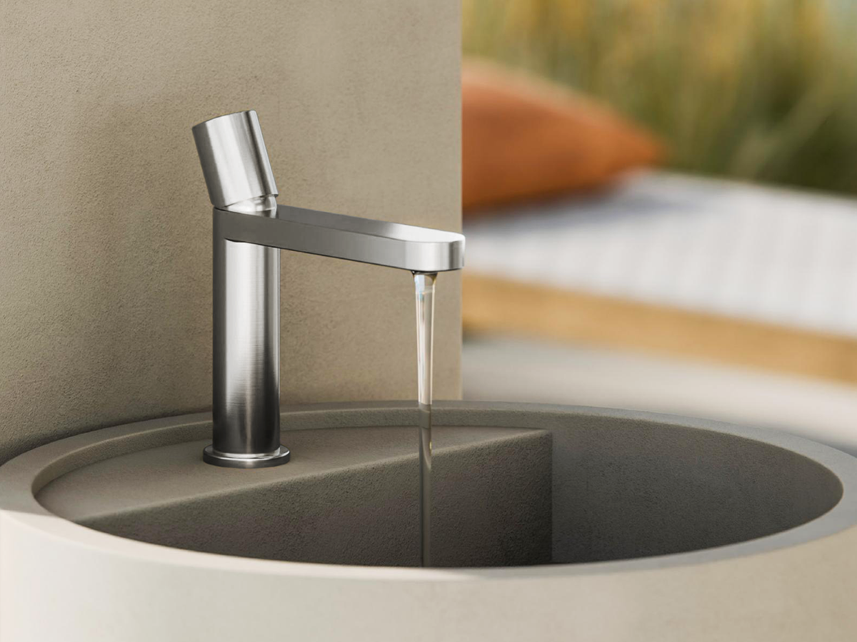 Nero Pure in Brushed Nickel