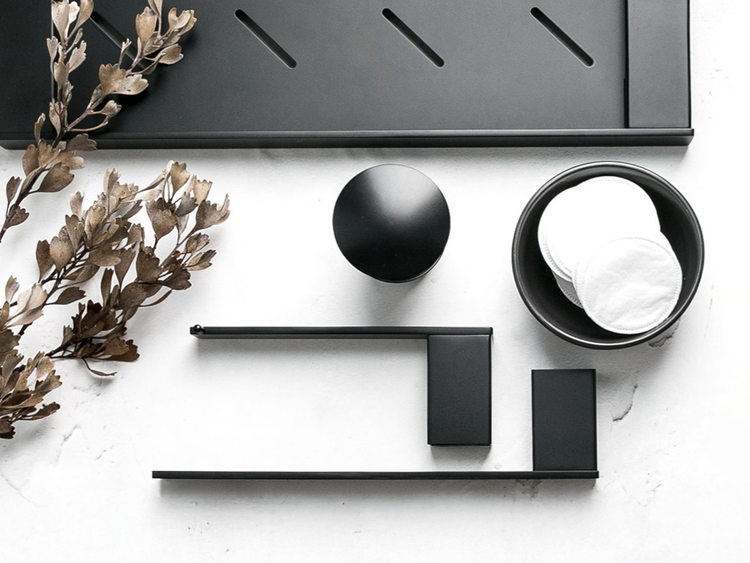 Oliveri Athens in Black