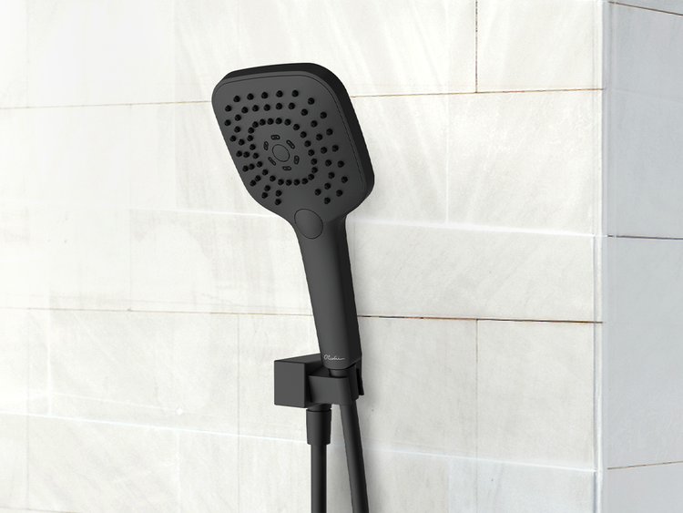 Oliveri Monaco in Black