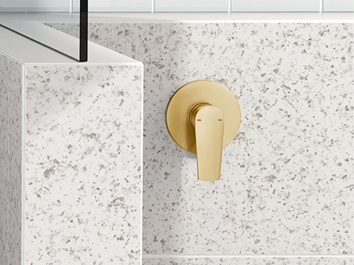 Phoenix Builders in Brushed Gold