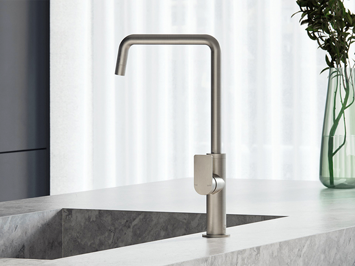Phoenix Mekko in Brushed Nickel