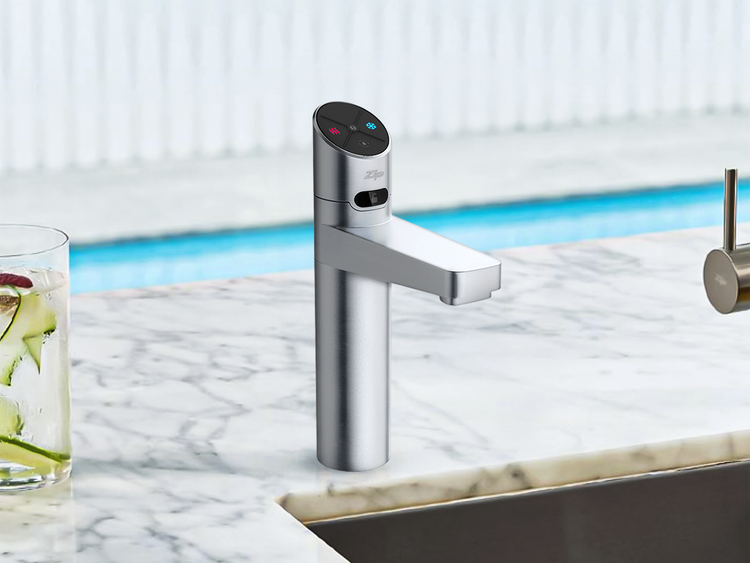 Zip Water Brushed Chrome