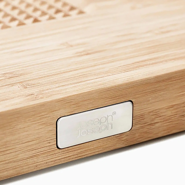 Joseph Joseph Cut&Carve Bamboo Chopping Board