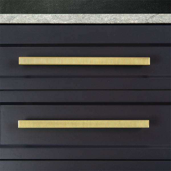 Momo Handles Momo Barrington Bar Handle 160mm Matte Brass