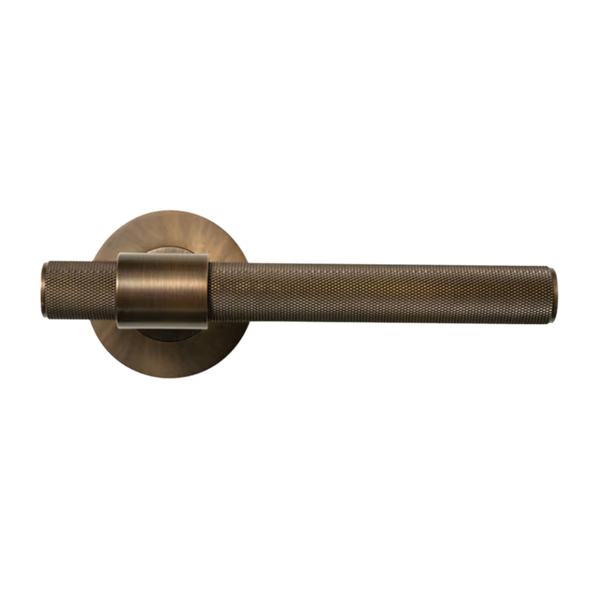Momo Belgravia Solid Brass Tubular Latch Passage Lever Set In Bronze