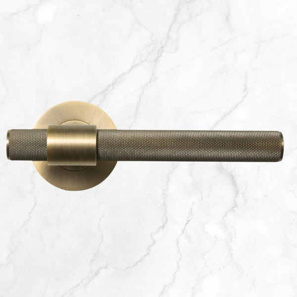 Momo Belgravia Lever Handle Set Dark Brushed Brass