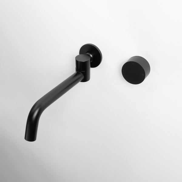 Alma Matte Black Progressive Circle Mixer and Swivel Wall Spout Set