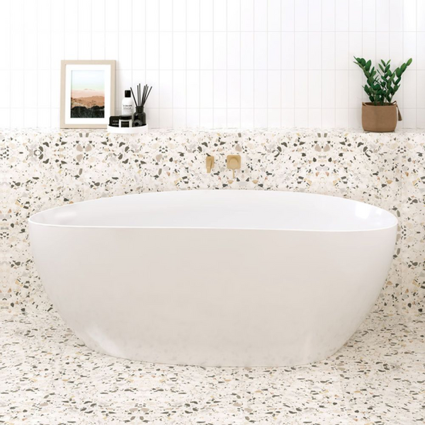 Fienza Dayo 1700mm Freestanding Acrylic Bath Gloss White