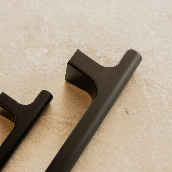Momo Handles Hinoki Big D Handle 832mm Brushed Black