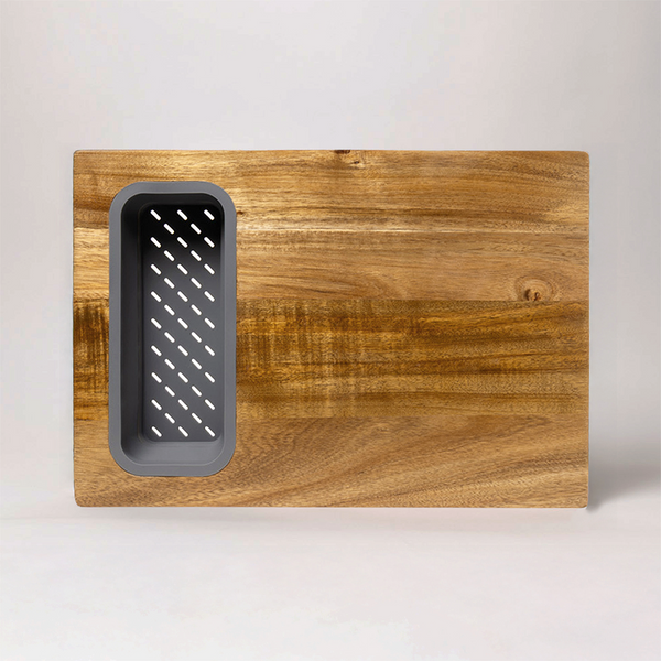 Alma Sora Chopping Board with Colander