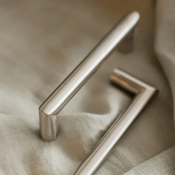 Momo Handles Bergamo D Handle 224mm Stainless Steel