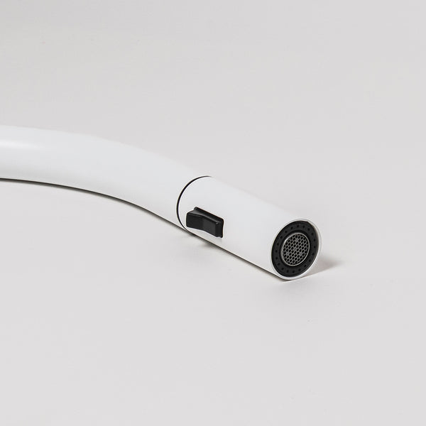 Alma Mira White Pull Out Mixer