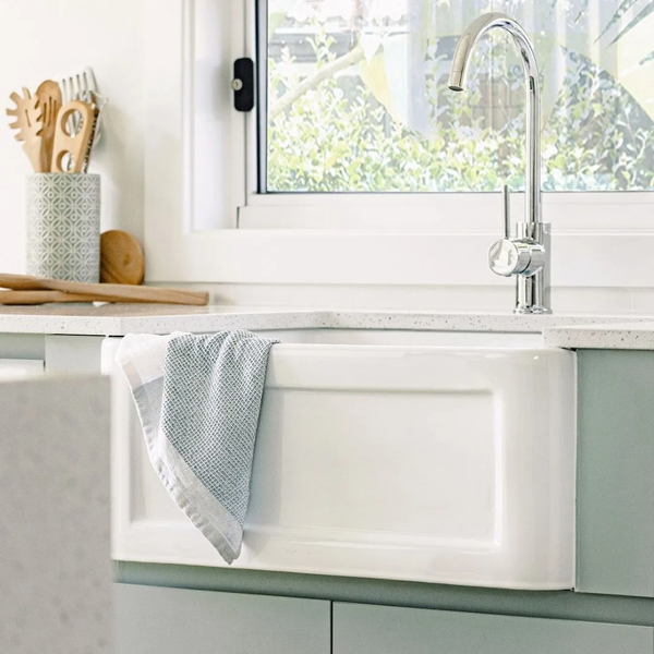 Otti Hampshire 616 x 465 x 256mm Kitchen Single Bowl Butler Sink White