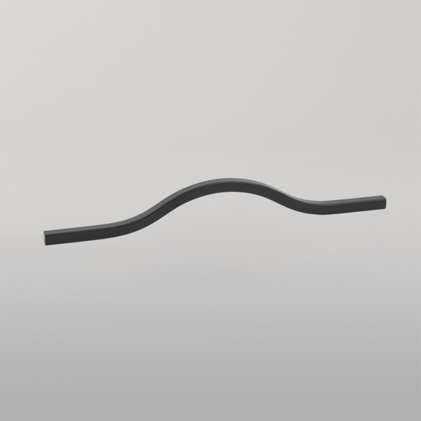 Momo Handles Momo Brave Bow Handle 192mm Matte Black