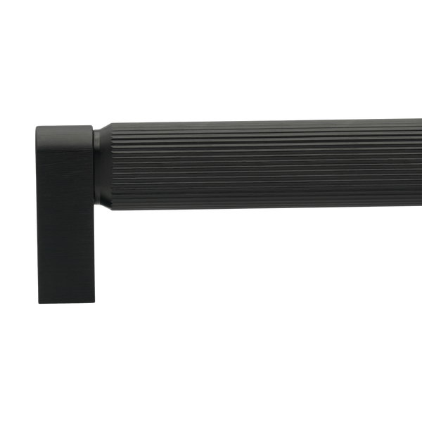 Momo Handles Brooklyn D Handle 1056mm Brushed Black