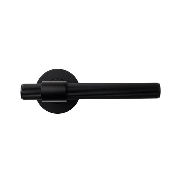 Momo Handles Belgravia Solid Brass Lined Tubular Latch Passage Lever Set Matte Black