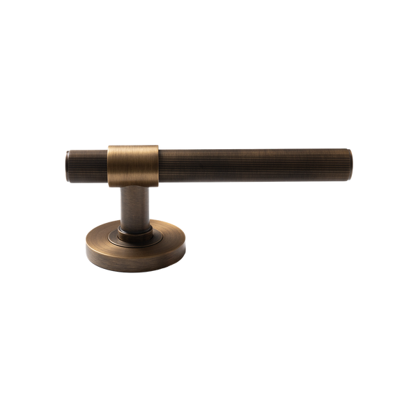 Momo Handles Belgravia Solid Brass Lined Tubular Latch Privacy Lever Set Bronze