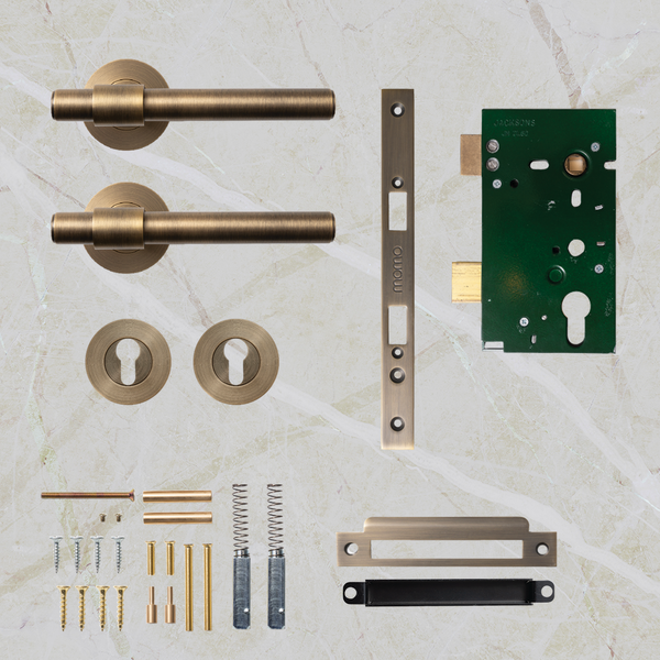 Momo Handles Belgravia Plain Solid Brass Lever Entrance Set Dark Brushed Brass