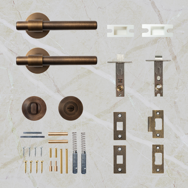 Momo Handles Belgravia Plain Solid Brass Tubular Latch Privacy Lever Set Bronze