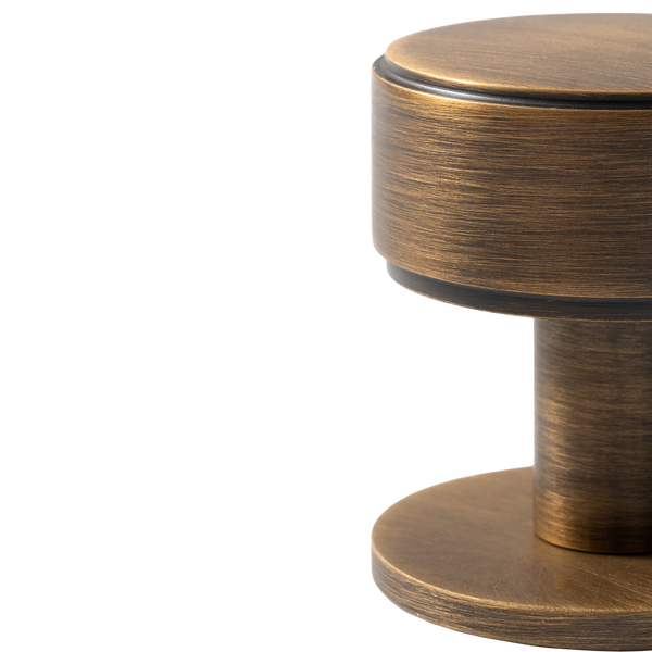 Momo Handles Belgravia Plain Round Knob Solid Brass 35mm Bronze
