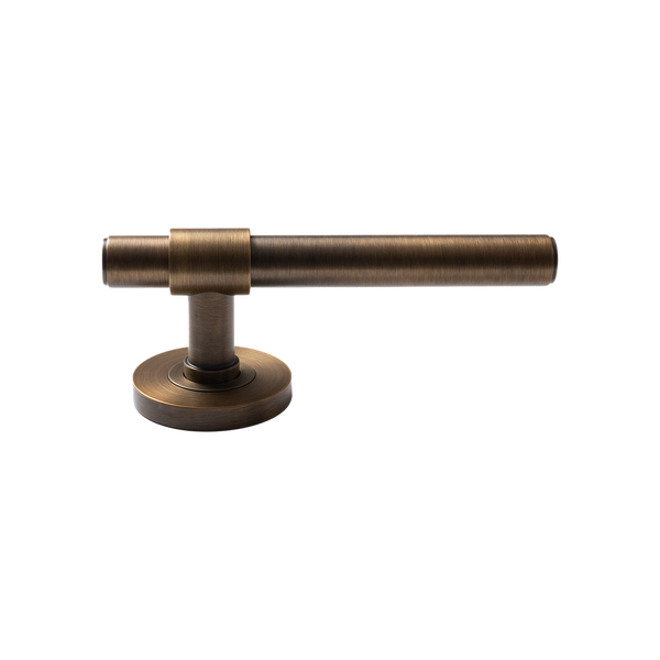 Momo Handles Belgravia Plain Lever Handle Set Bronze
