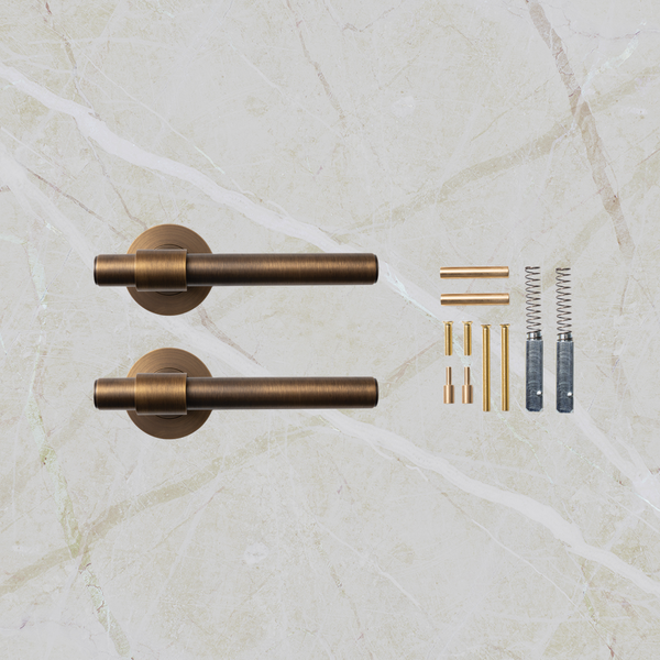 Momo Handles Belgravia Plain Lever Handle Set Bronze