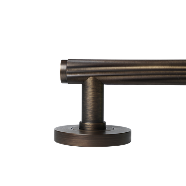 Momo Handles Bellevue Solid Brass Lined Tubular Latch Privacy Lever Set Bronze