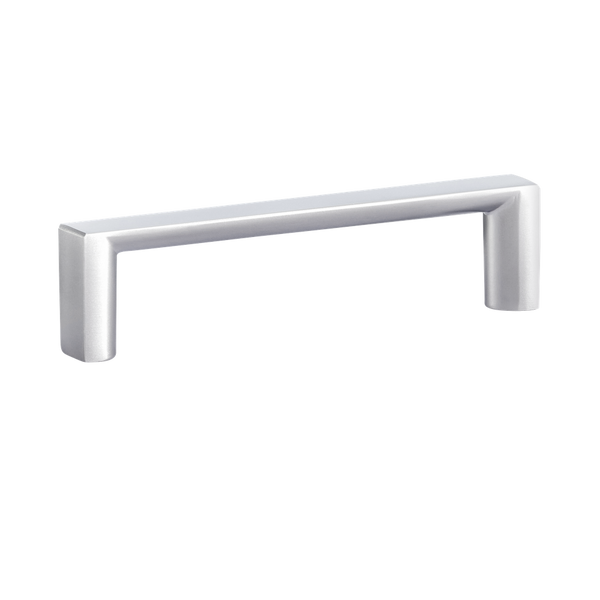Momo Handles Dallas D Handle 96mm Satin Chrome