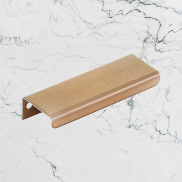 Momo Handles Ferrara Lip Pull 88mm Brushed Brass