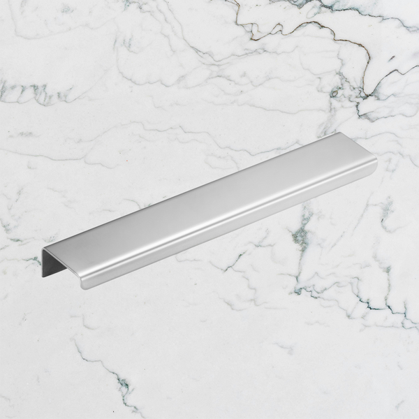 Momo Handles Ferrara Lip Pull 160mm Polished Stainless Steel