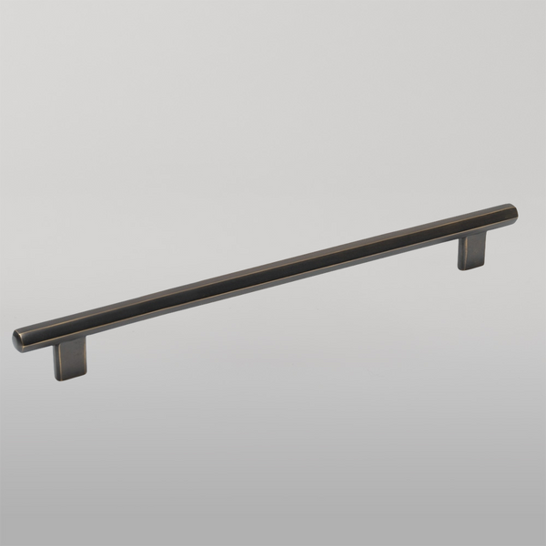 Momo Hendrix Bar Pull 320mm Antique Brass