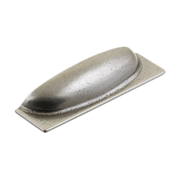 Momo Handles Momo George Cup Pull 96mm Pewter