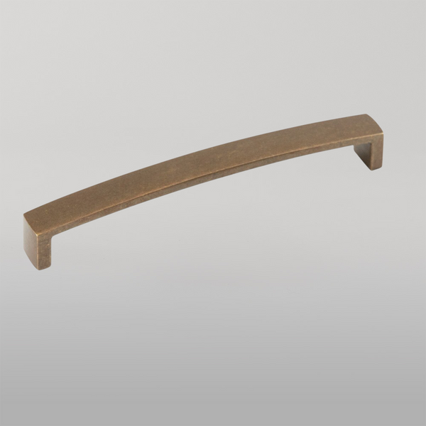 Momo Handles Momo New Hampton D Handle 160mm Bronze