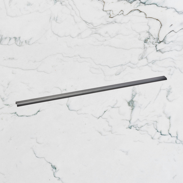 Momo Handles Ona Lip Pull 1056mm Brushed Black