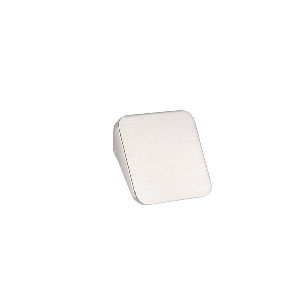 Momo Handles Momo Switch Pull Handle 32mm Brushed Nickel