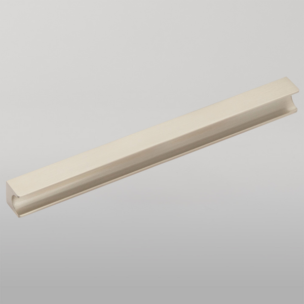 Momo Handles Momo Sirolo Pull Handle 160mm Brushed Nickel
