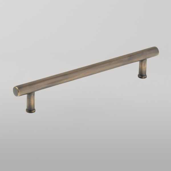 Momo Handles Momo Strano D Handle 160mm Antique Brass