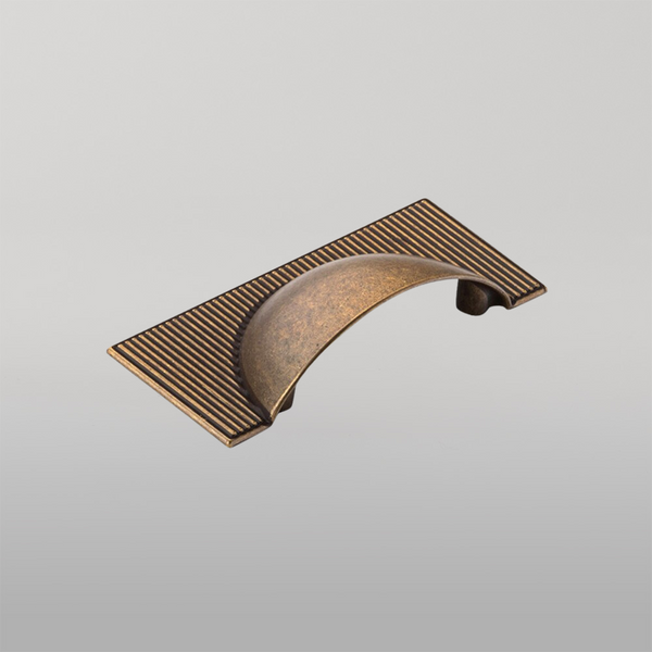 Momo Handles Momo Barrington Cup Pull 64mm Bronze