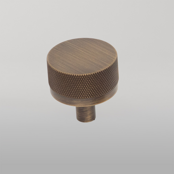 Momo Handles Momo Bellevue Solid Brass Knurled Knob 35mm Bronze