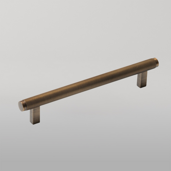 Momo Handles Momo Bellevue Solid Brass Lined Bar Pull 160mm Bronze