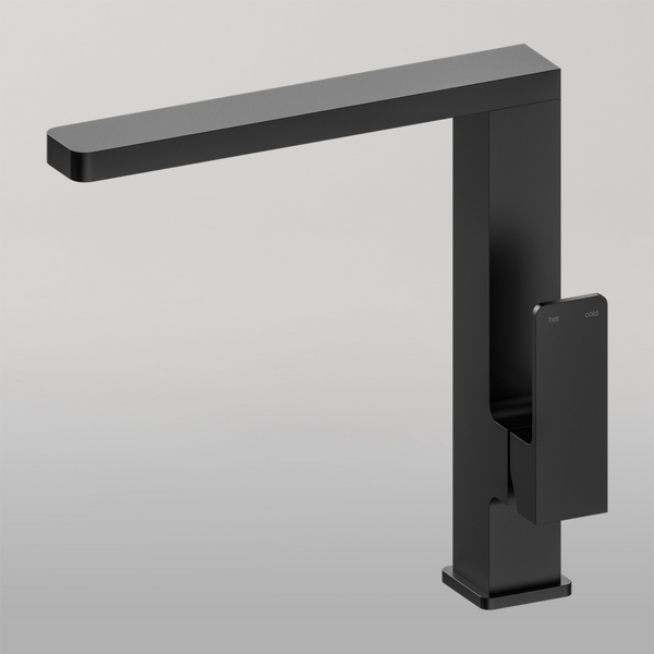Nero Celia Kitchen Mixer Matte Black