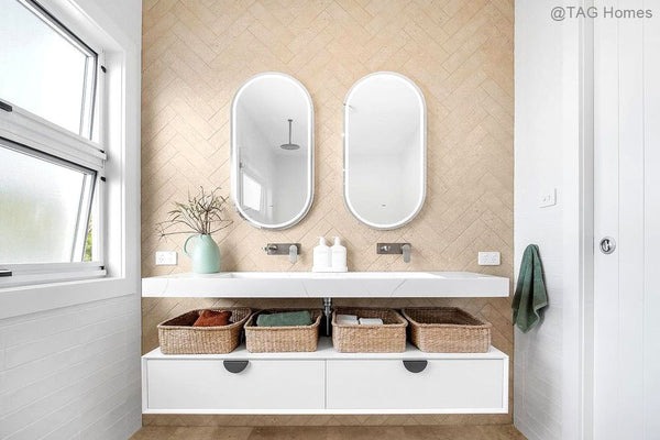 Otti Moonlight 1200mm White Wall Hung Cabinet