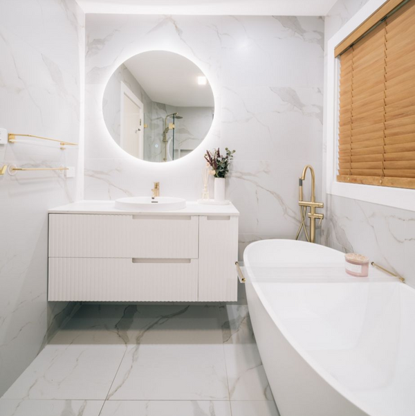 Otti Noosa 1200mm Satin White Wall Hung Vanity