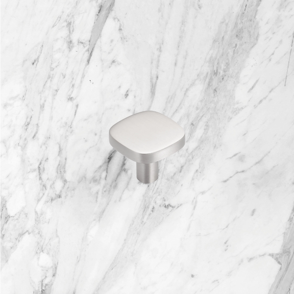 Momo Handles Porto Knob 32mm Satin Chrome